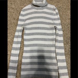 Juniors long sleeve turtle neck